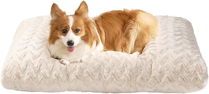 EHEYCIGA Washable Large Dog Bed for Crate 35x23 Inch, Kennel Pad for Dogs Up to 45 lbs, Plush and Comfy Pet Sleeping Mat, Beige