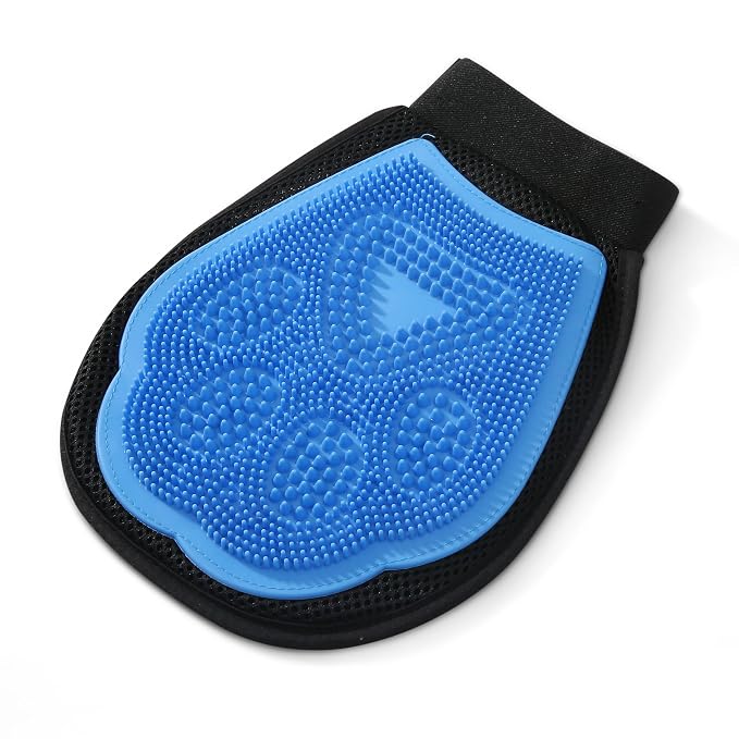 Wags & Wiggles Dual-Sided Dog Grooming Glove, One Size, 1 Count | Rubber and velour sides, 2-in-1 design, wet or dry use, brushing massaging and fabric fur removal