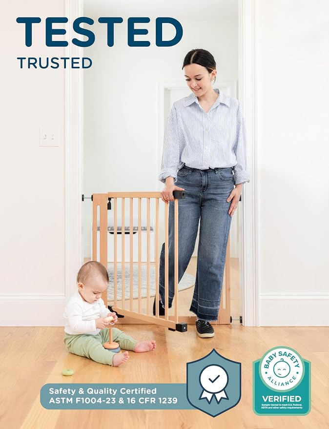 Baby Delight SizeWise™ Wood Pressure Mounted Safety Gate 37.4"-41.34" | Extra-Wide Passage | Auto-Close Two-Way Opening | Easy Installation | PEFC Certified Beech Wood (28.7" Passage)