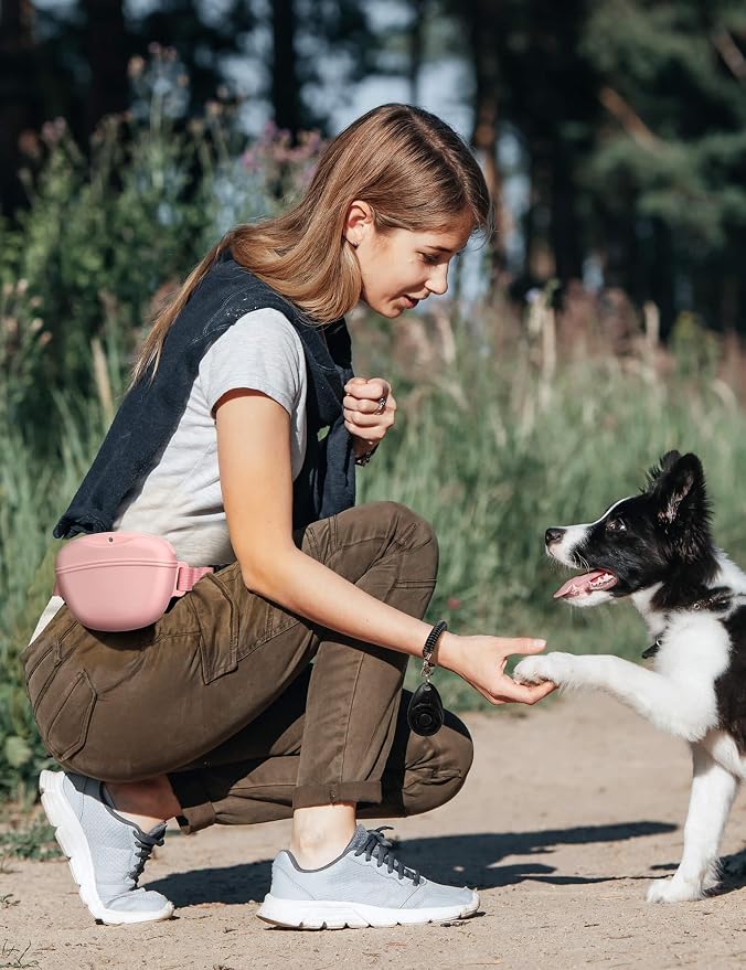 heouvo 1.67 Cup Dog Treat Pouch with Training Clicker (Pink) | Magnetic Closure, Silicone Bag with Waist Belt for Pet Training & Walking, Easy One-hand Treat Access