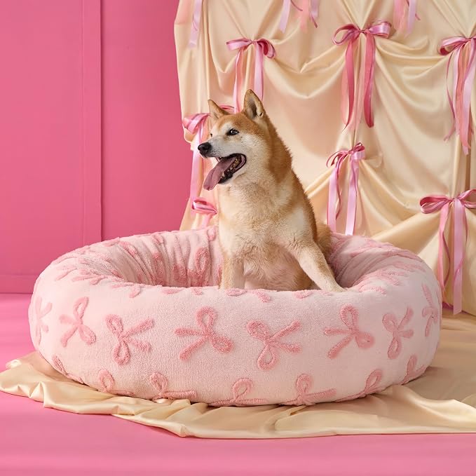 Lesure Shown on TV Donut Small Dog Bed - Round Cat Beds for Indoor Cats Anti-Anxiety Calming Gift for Pets, Washable Cute Modern Beds with Jacquard Shaggy Plush & Anti Slip Bottom, 27 Inch, Pink Taffy