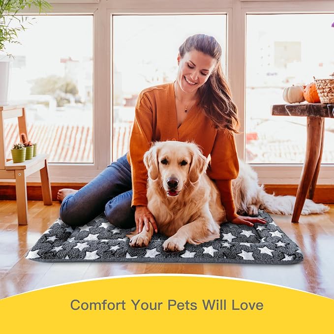 Medium Dog Bed Mat, Washable Crate Pad with Non-Slip Bottom, Soft Kennel Mat for Dog Crate or Cage, Dog Kennel Indoor Pet Bed for Dogs & Cats, Sleeping Mat with Dog Blanket Feel, Gray, 30x18x1.5 in