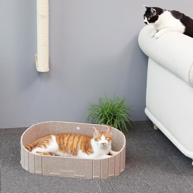 FUKUMARU Cat Scratcher, 24 Inch Sofa Shape Cat Scratching Bed, Reversible Detachable Cats Scratching Board, Round Cats Scratch Pads Refill Indoor, Beige