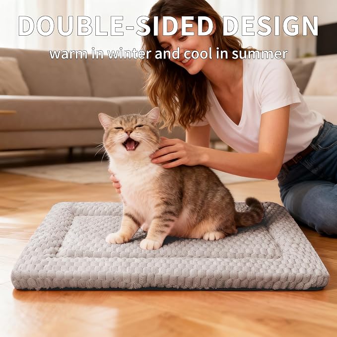 Dog Bed Mat,Reversible & Ultra Soft Kennel Pad-Machine Washable Pet Bed for Dogs & Cats-All-Weather Crate Liner for Crates,Carriers & Travel (Light Gray, 18" L x 14" W x 1.5" Th)