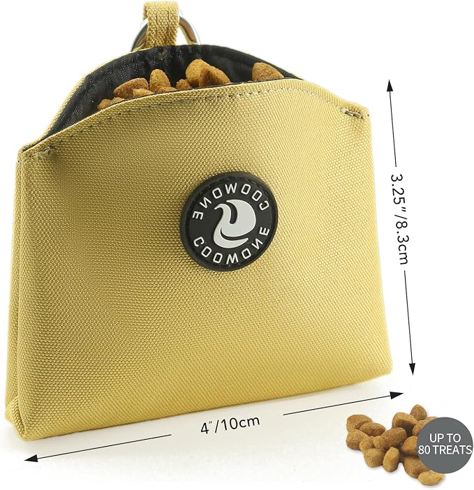 Dog Treat Pouch Magnetic Closure Small Dog Training Treat Pouch Pocket Sized Small Dog Treat Pouch with Clip (Khaki)