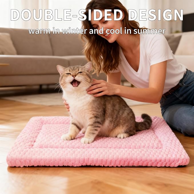 Dog Bed Mat,Reversible & Ultra Soft Kennel Pad-Machine Washable Pet Bed for Dogs & Cats-All-Weather Crate Liner for Crates,Carriers & Travel (Pink, 18" L x 14" W x 1.5" Th)