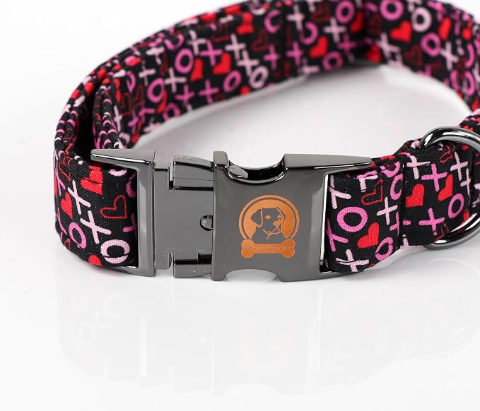 ·MR. CHUBBYFACE· Valentine's Dog Collar with Bowtie, XOXO Red Heart Dog Collar with Metal Buckle, Cute Adjustable Boy Girl Female Collars for Small Medium Large Dogs