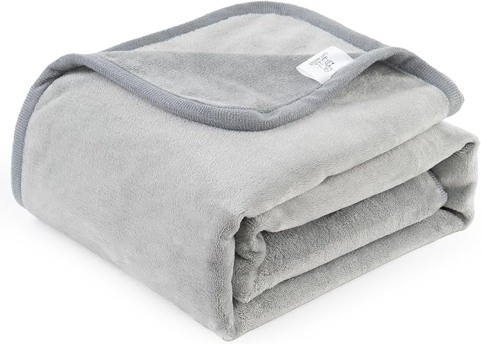 Waterproof Pet Blanket for Small Dogs and Cats | Reversible Flannel Fleece Throw Blanket for Sofa Couch Puppy Leakproof, Washable Furniture Protector 30"x40",Light Grey