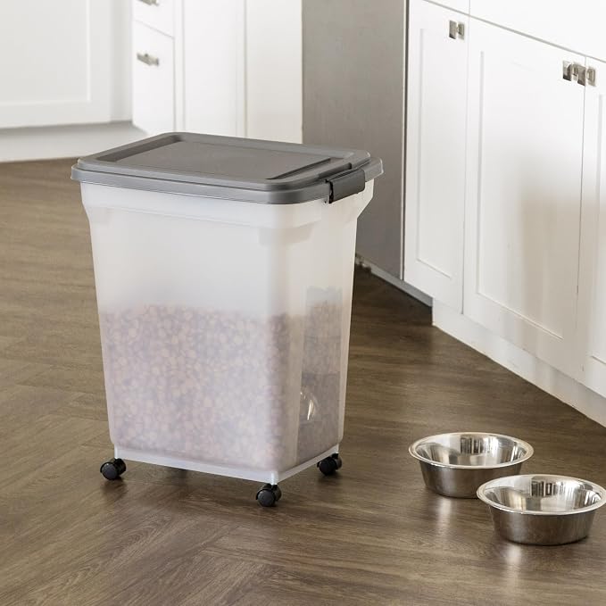 IRIS USA Dog Food Storage Container, Up to 40 lbs, Dark Gray, Made in USA | Includes 2-Cup Scoop & Wheels, Airtight Seal, BPA-Free, Bird Seed, Cat food, Cat Litter, Treats, Keeps Kibble Fresh