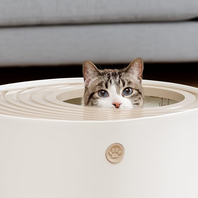 IRIS USA Large Cat Litter Box with Lid, Top Entry Design, Covered Enclosure, Dog Proof, Litter Scatter Control, Odor Reducing, Includes Scoop for Indoor Cats & Kittens, Beige/White, Made in the USA