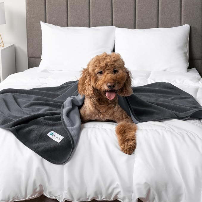 PetAmi Waterproof Dog Blanket for Couch, Pee Proof Reversible Cat Blanket for Sofa Bed Furniture Protector, Soft Fleece Washable Pet Throw for Dogs Cats Puppies Kittens, 60x80 Gray