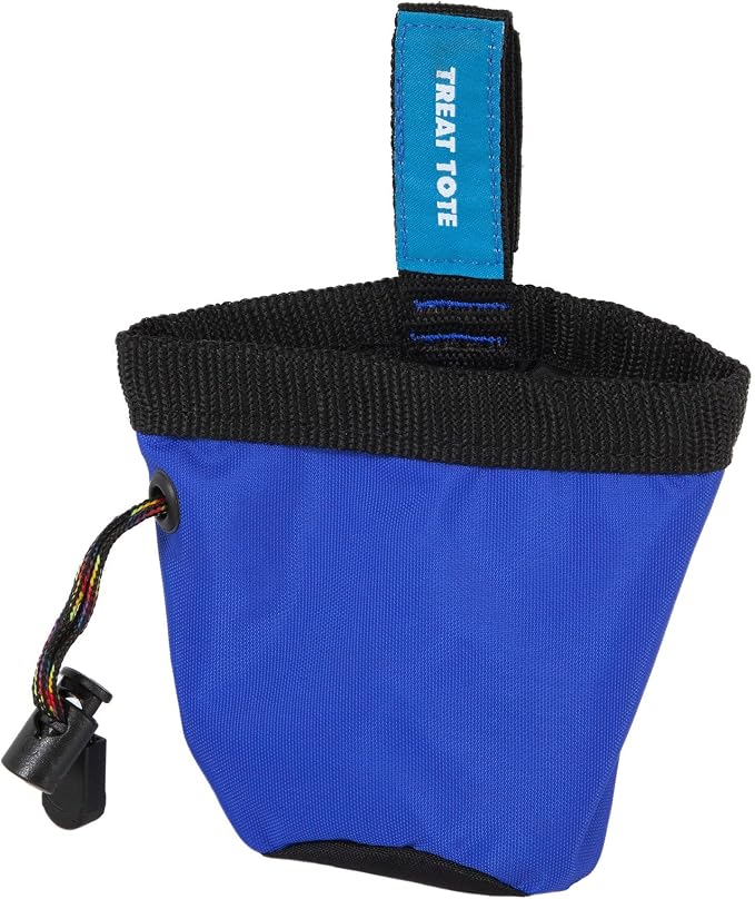 Chuckit! Treat Tote Dog Treat Pouch, 2 Cup Capacity | Chuckit! Treat Tote Dog Treat Pouch for Puppy Training, 2 Cup Capacity, Available in Assorted Colors