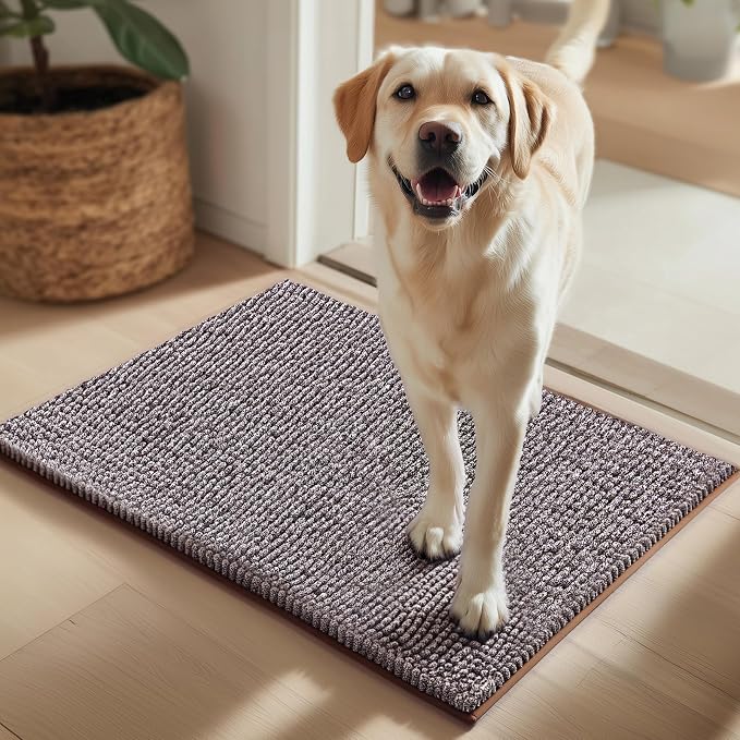 EHEYCIGA Super Absorbent Dog Door Mat for Muddy Paws 24x16 Inch Indoor, Front Doormat Outside Entrance, Quick Dry Chenille Washable Dog Crate Bed, Non-Slip Pet Rug Mud Mat Outdoor Entryway, Brown