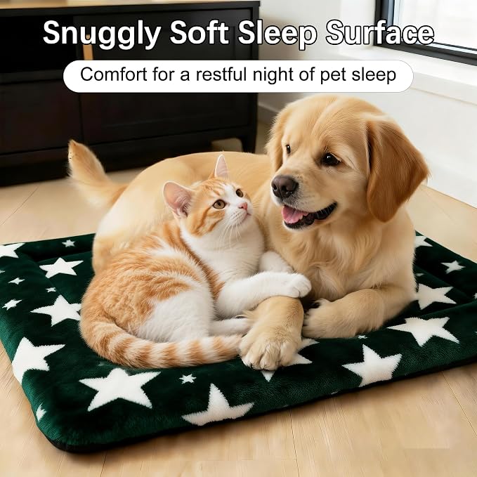Dog Bed Mat – Soft & Comfortable Dog Kennel Pad for Crate – Durable Crate Bed & Mat for Dogs & Cats – Ideal for Crate, Kennel, and Home Use (Big&Little Stars Green, S(24"*18"*1.5"))