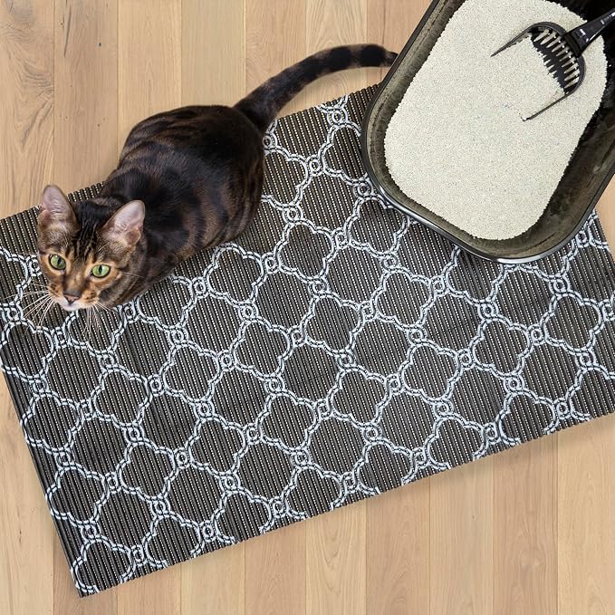 Fresh Kitty Durable XL Jumbo Foam Litter Box Mat–No Phthalate, Water Resistant, Traps Litter from Box, Scatter Control, Easy Clean Mats–Black & White 40"x 25", Black/White Quatrefoil(9036)(Pack of 6)