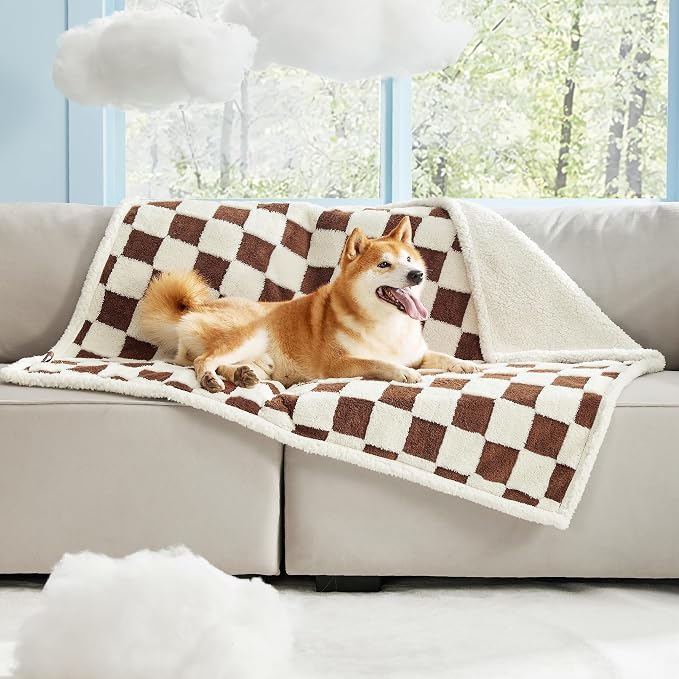 LE SURE Waterproof Dog Blanket for Large Dogs - Washable Double Sided Dog Blankets with Warm Jacquard Shag and Soft Sherpa Fleece, Pet Cat Blanket for Couch Protection, 3D Textured Checks, Brown