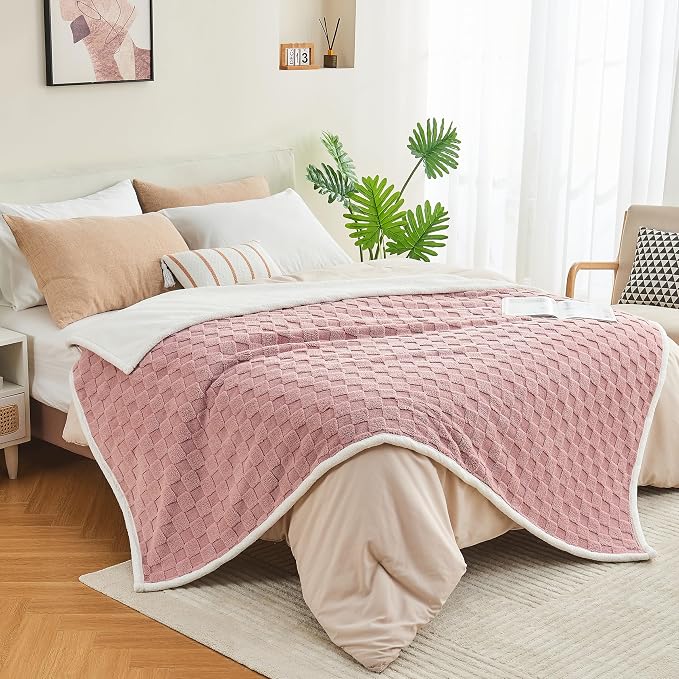 Checkered Waterproof Blanket for Bed Couch Sofa Car, Fluffy Soft Dog Blanket with 3D Jacquard Grid Pattern, Reversible Leakproof Pet Blankets for Dogs Cats Puppies, Dusty Pink, 60"x80"