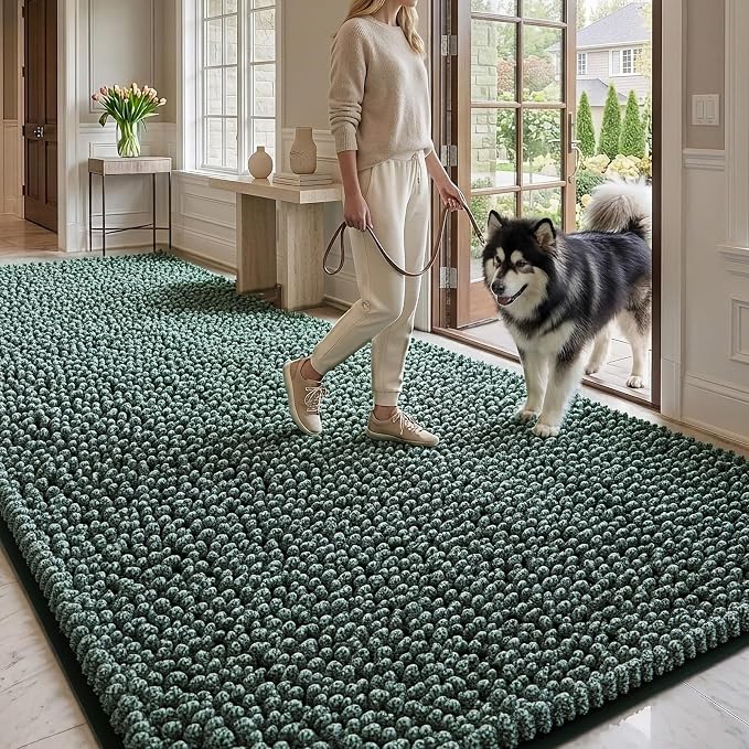 EHEYCIGA Super Absorbent Dog Door Mat for Muddy Paws 60x36 Inch Indoor, Front Doormat Outside Entrance, Quick Dry Chenille Washable Dog Crate Bed, Non-Slip Pet Rug Mud Mat Outdoor Entryway, Green