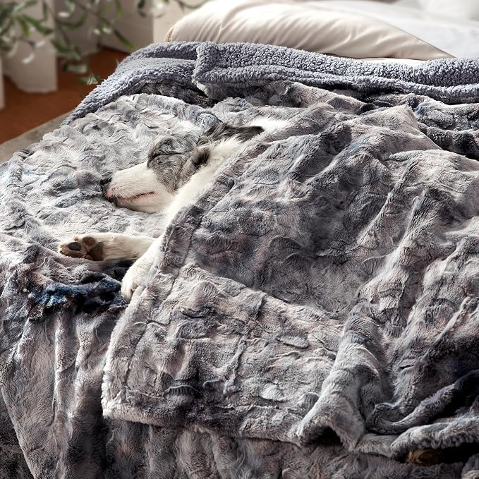 Waterproof Dog Blanket for Small Dogs, Washable Pet Blankets for Couch Furniture Protection with Soft Plush Reversible Design, Cozy Cat Throw for Calming Kitten Doggy, Tie-dye Grey, 25x35