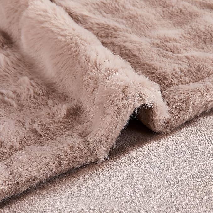 Modern Threads Water-Resistant Faux Rabbit Fur Pet Blanket for Dogs & Cats – Ultra-Soft Couch, Bed & Crate Protector, 40x50 Khaki