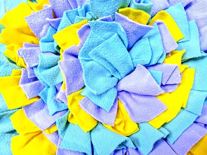 Pet Fleece Snuffle Mat Square Shape Foraging Mats Interactive Feeding Toy Anti Slip Slow Feeder Treat Dispenser for Dog Rabbit Guinea Pig (Blue/Yellow/Purple)